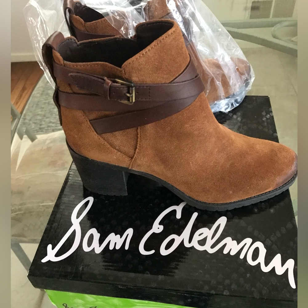 ✨✨NWT Sam Edelman Booties ✨